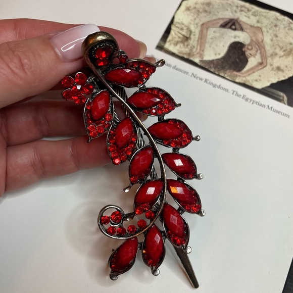 Vintage Red Sparkly Bejeweled Feather Shaped Duckbill Hair Clip - Picture 5 of 7